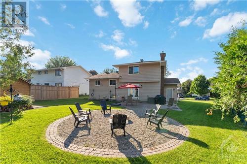 12 Butterfield Road, Munster, ON - Outdoor With Backyard With Exterior