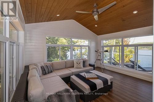 1744 Papineau Lake Road, Hastings Highlands, ON - Indoor Photo Showing Living Room