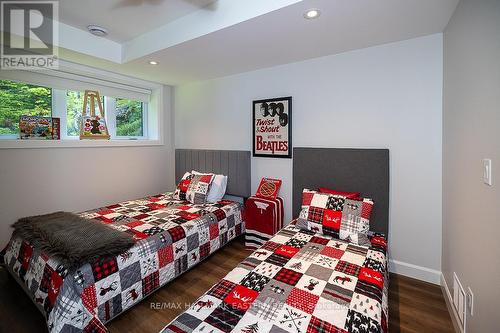 1744 Papineau Lake Road, Hastings Highlands, ON - Indoor Photo Showing Bedroom