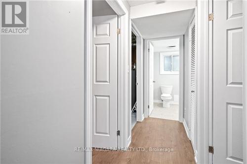 2 Acadia Crescent, St. Catharines (Secord Woods), ON - Indoor Photo Showing Other Room