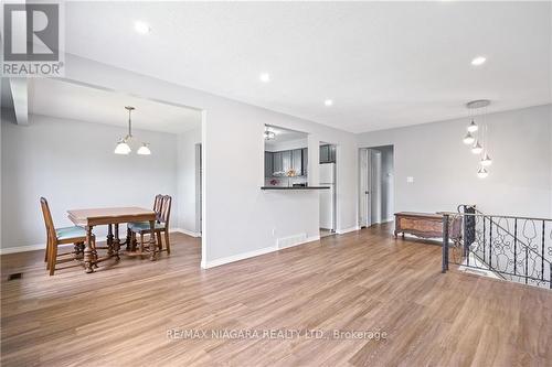 2 Acadia Crescent, St. Catharines, ON - Indoor