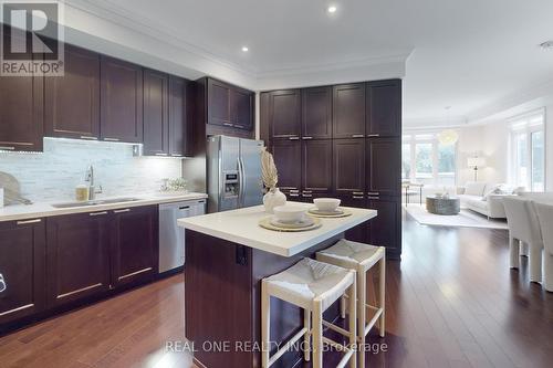 Th 49 - 115 Harrison Garden Boulevard, Toronto (Willowdale East), ON - Indoor Photo Showing Kitchen With Upgraded Kitchen