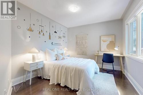 Th 49 - 115 Harrison Garden Boulevard, Toronto (Willowdale East), ON - Indoor Photo Showing Bedroom