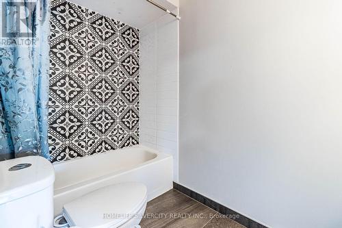 50 O'Leary Court, New Tecumseth, ON - Indoor Photo Showing Bathroom