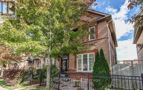 348 Rosegate Way, Oakville (Uptown Core), ON - Outdoor