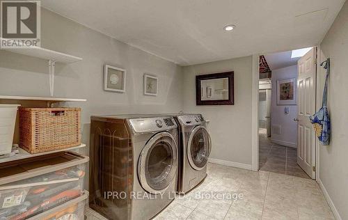 348 Rosegate Way, Oakville (Uptown Core), ON - Indoor Photo Showing Laundry Room