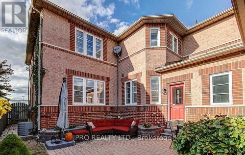 348 Rosegate Way, Oakville (Uptown Core), ON - Outdoor