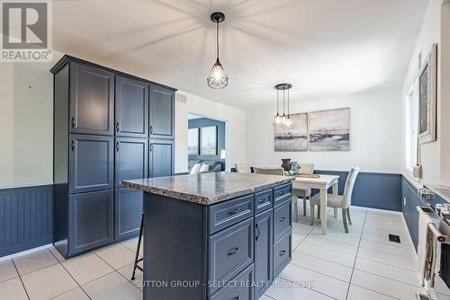 955 Quinton Road, London, ON - Indoor Photo Showing Kitchen With Upgraded Kitchen