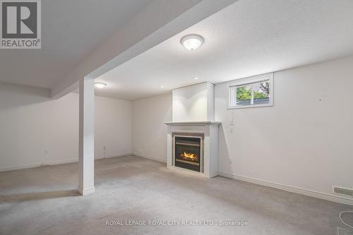 40 Spencer Crescent, Guelph (Pine Ridge), ON - Indoor With Fireplace