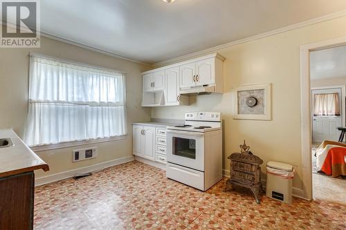 411 Conception Bay Highway, Spaniards Bay, NL - Indoor Photo Showing Kitchen