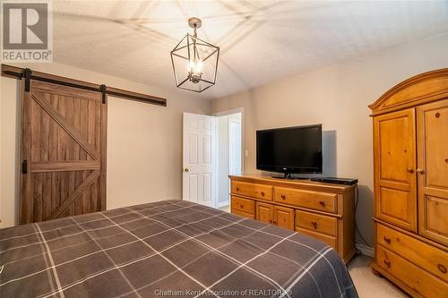 6619 Middle Line, Merlin, ON - Indoor Photo Showing Bedroom