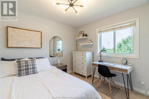 6619 Middle Line, Merlin, ON - Indoor Photo Showing Bedroom