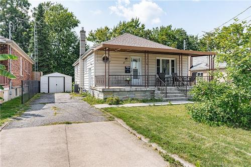 17 Prestwick Avenue, St. Catharines, ON - Outdoor With Deck Patio Veranda