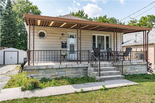 17 Prestwick Avenue, St. Catharines, ON - Outdoor With Deck Patio Veranda