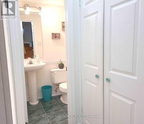 B202 - 98 Cornell Park Avenue, Markham (Cornell), ON - Indoor Photo Showing Bathroom