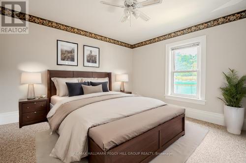 243 Dunlop Street E, Barrie (North Shore), ON - Indoor Photo Showing Bedroom