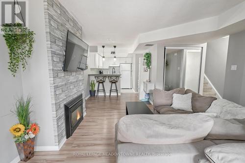 37A Wylie Circle, Halton Hills (Georgetown), ON - Indoor Photo Showing Living Room With Fireplace