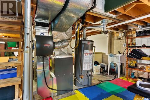 887 Dorothy Street, Regina, SK - Indoor Photo Showing Basement