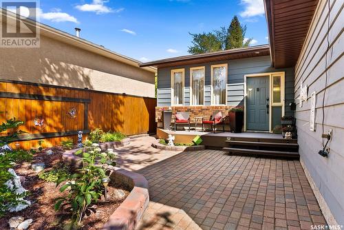 887 Dorothy Street, Regina, SK - Outdoor With Deck Patio Veranda