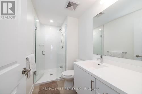 102 - 3220 William Coltson Avenue E, Oakville, ON - Indoor Photo Showing Bathroom