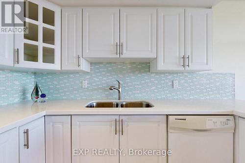 811 - 310 Mill Street S, Brampton (Brampton South), ON - Indoor Photo Showing Kitchen With Double Sink