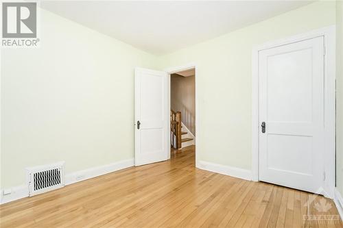 475 Golden Avenue, Ottawa, ON - Indoor Photo Showing Other Room