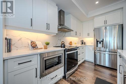 903 - 1880 Gordon Street, Guelph, ON - Indoor Photo Showing Kitchen With Stainless Steel Kitchen With Upgraded Kitchen