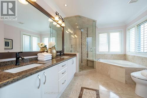 2412 Dunholm Gate, Oakville (Iroquois Ridge North), ON - Indoor Photo Showing Bathroom