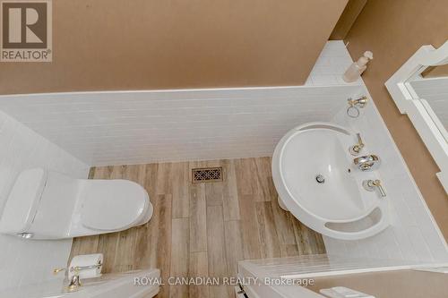 438 Temagami Crescent, Mississauga, ON - Indoor Photo Showing Bathroom