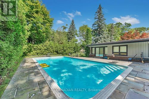 438 Temagami Crescent, Mississauga, ON - Outdoor With In Ground Pool