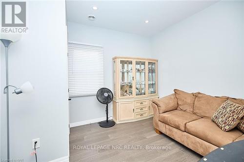 2 Fairburn Avenue, St. Catharines, ON - Indoor