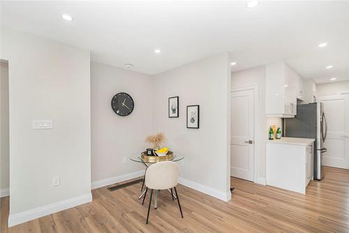 45 Oak Street, Simcoe, ON - Indoor Photo Showing Kitchen