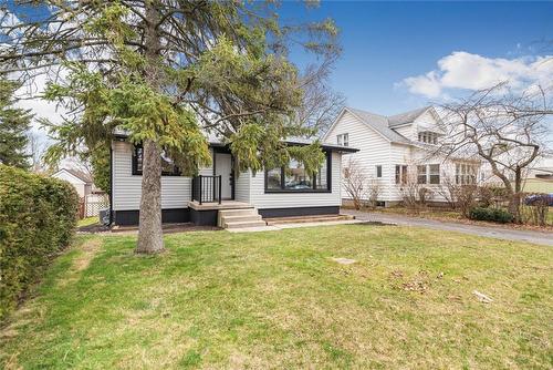 45 Oak Street, Simcoe, ON - Outdoor