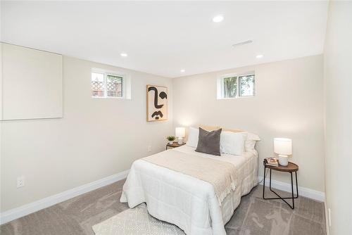 45 Oak Street, Simcoe, ON - Indoor Photo Showing Bedroom