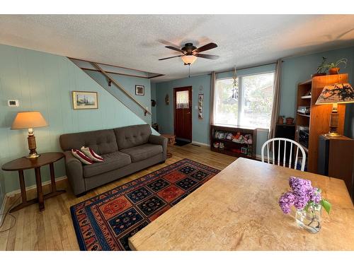 165 Lindsay Street, Kimberley, BC - Indoor Photo Showing Other Room