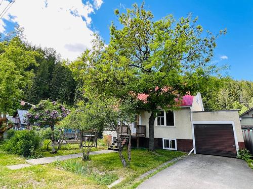 165 Lindsay Street, Kimberley, BC - Outdoor