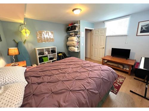 165 Lindsay Street, Kimberley, BC - Indoor Photo Showing Bedroom