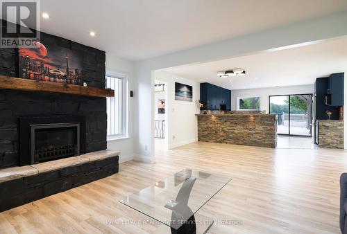 14399 Kennedy Road, Caledon, ON - Indoor Photo Showing Living Room With Fireplace