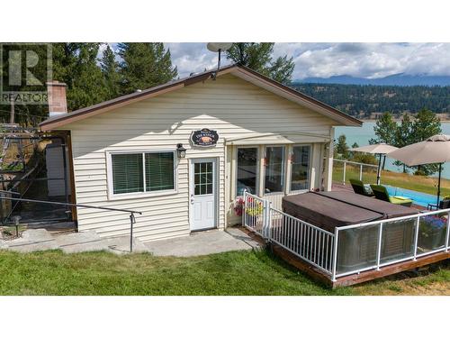 6280 Laurier Avenue, Wardner, BC - Outdoor