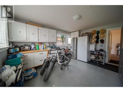 6280 Laurier Avenue, Wardner, BC - Indoor