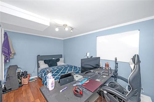 57 Tunis Street, St. Catharines, ON - Indoor Photo Showing Bedroom