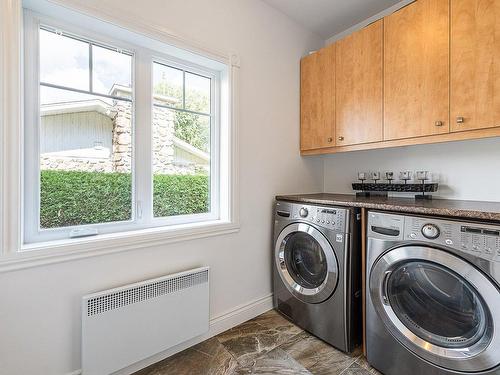 Laundry room - 321 Av. Du Parc, Magog, QC - Indoor Photo Showing Laundry Room