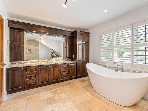 Ensuite bathroom - 321 Av. Du Parc, Magog, QC - Indoor Photo Showing Bathroom