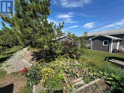 6 Fourth Avenue, Larder Lake, ON - Outdoor