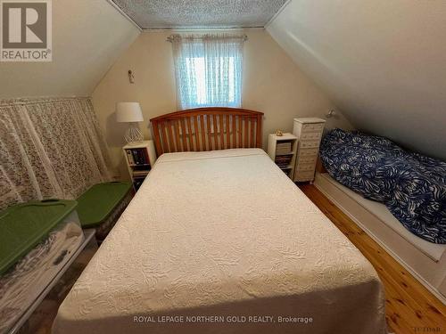 6 Fourth Avenue, Larder Lake, ON - Indoor Photo Showing Bedroom