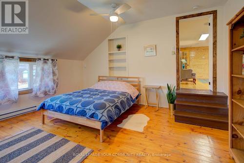 17 Drummond Street, Rideau Lakes, ON - Indoor Photo Showing Bedroom