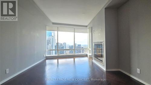 4902 - 180 University Avenue, Toronto, ON - Indoor Photo Showing Other Room