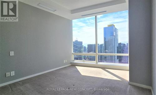 4902 - 180 University Avenue, Toronto, ON - Indoor Photo Showing Other Room