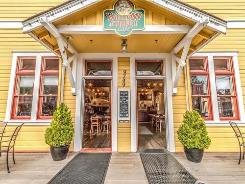 9749 Willow St, Chemainus, BC - Outdoor With Facade