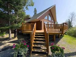 880A Cedar Point Road  Waldof, ON P0V 2X0